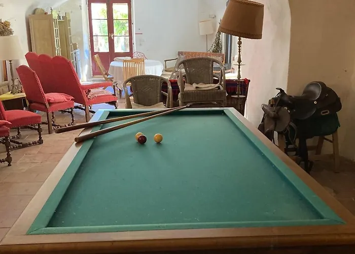 Un Mazet En Famille Dans Le Jardin Apartmán *