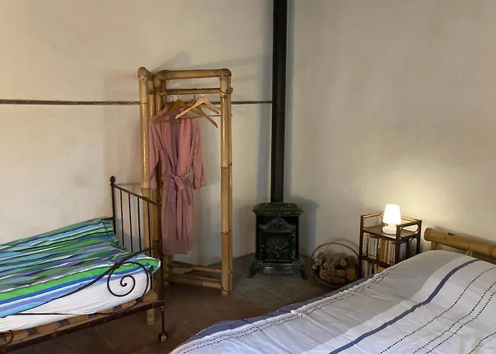 Apartmán Un Mazet En Famille Dans Le Jardin Saint-Hippolyte-du-Fort