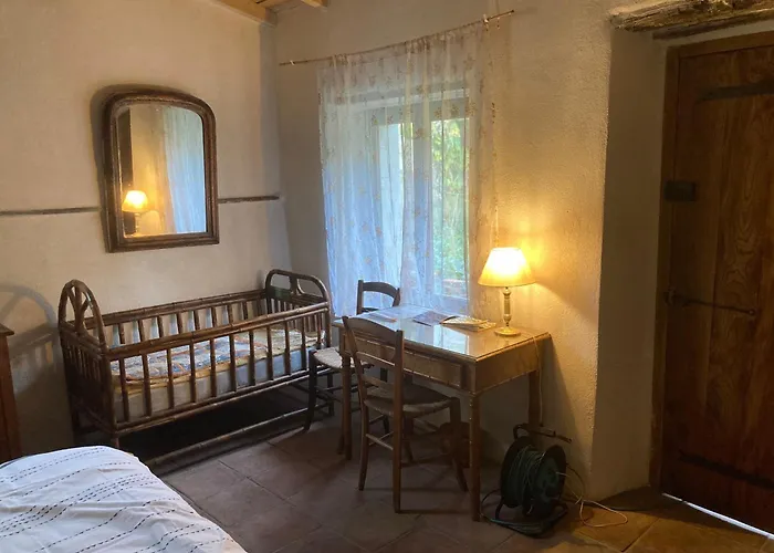 Un Mazet En Famille Dans Le Jardin Saint-Hippolyte-du-Fort