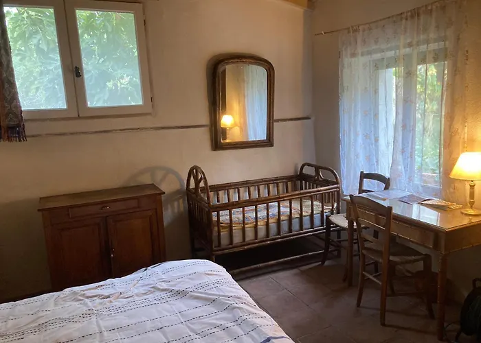 Un Mazet En Famille Dans Le Jardin Apartmán Saint-Hippolyte-du-Fort